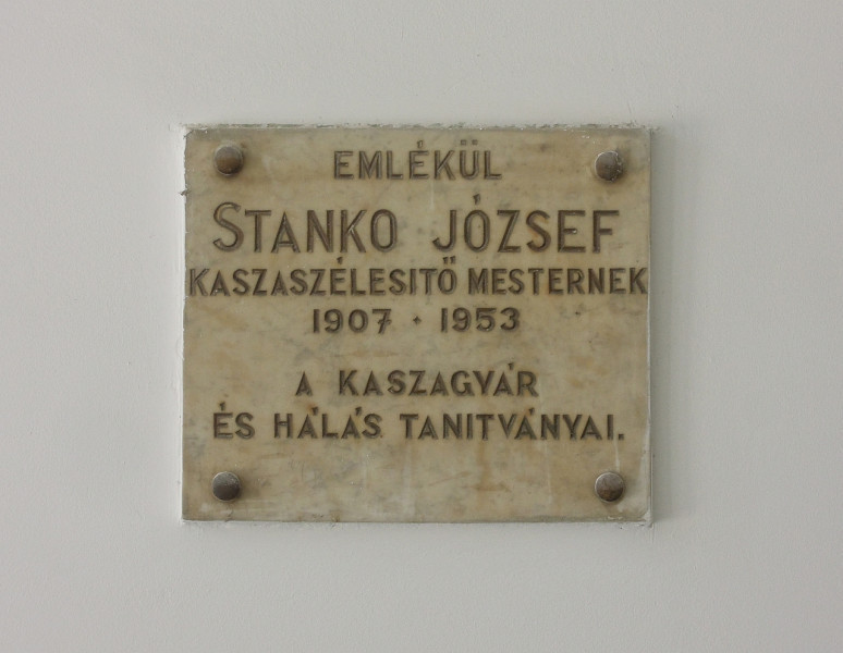 stanko-jozsef-emlektabla-01